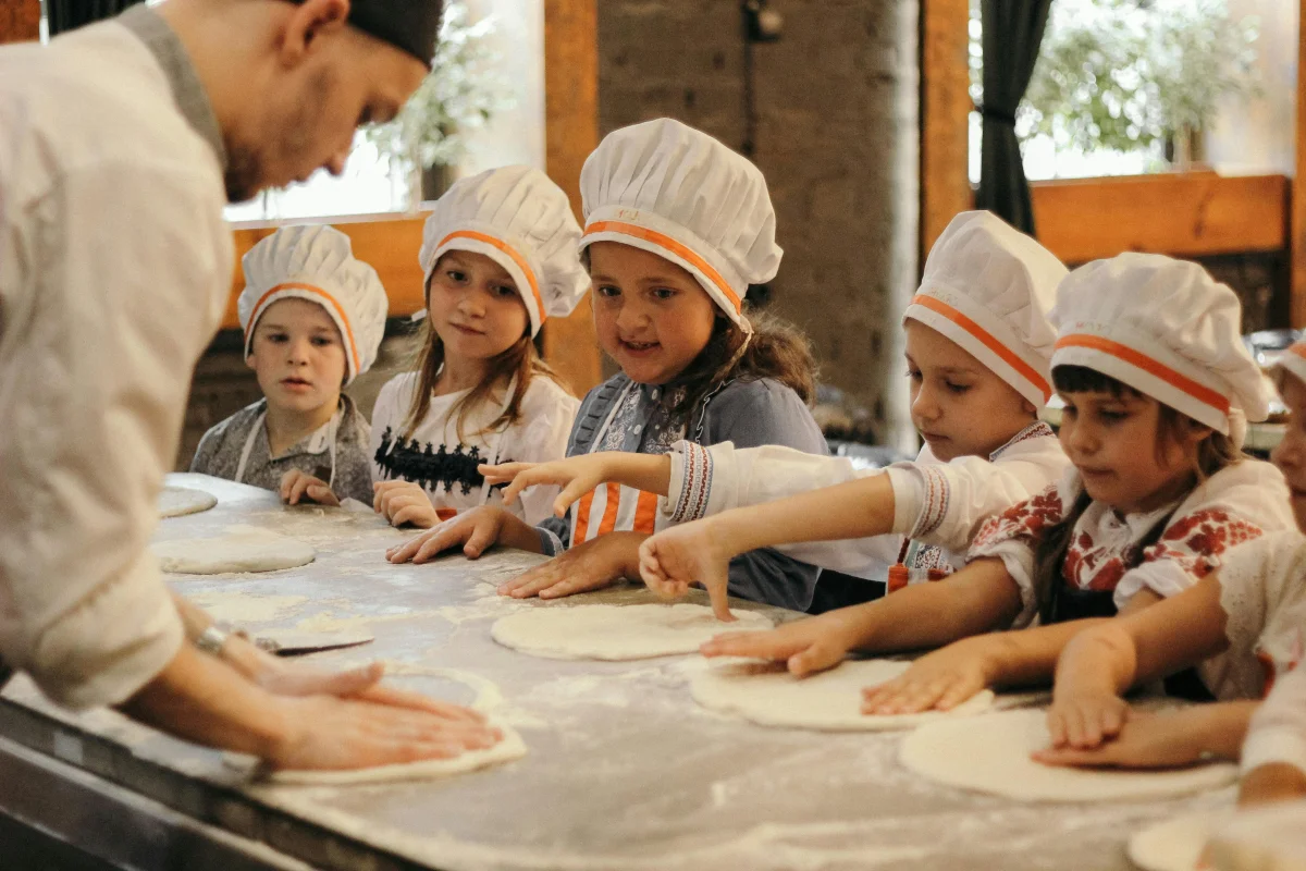 Kulinarijos studija „Maisto laboratorija“ IV gr.
